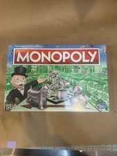 Hasbro Monopoly C1009 Classic Board Game New Sealed