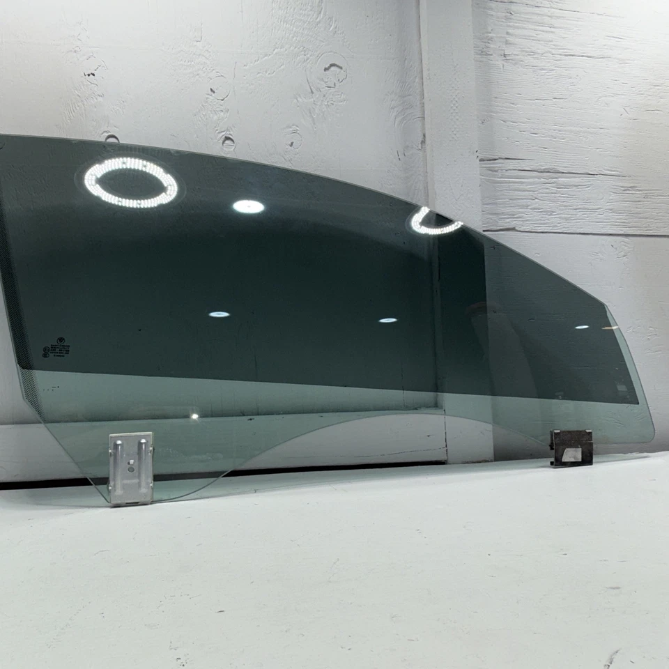 Оригинальный кабриолет 04–10 BMW E64 650 645 M6 передняя правая пассажирская дверь стекло на окно - Изображение 3 из 4