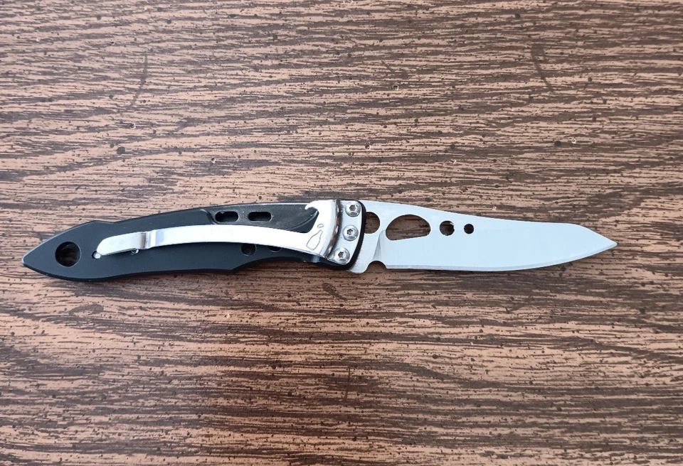 LEATHERMAN, Skeletool KB Pocketknife Straight Edge, Stainless Steel Blade, Black - Image 2 of 4