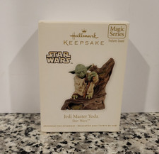 Jedi Master Yoda Magic 2011 STAR WARS HALLMARK Keepsake Ornament MIB NEW