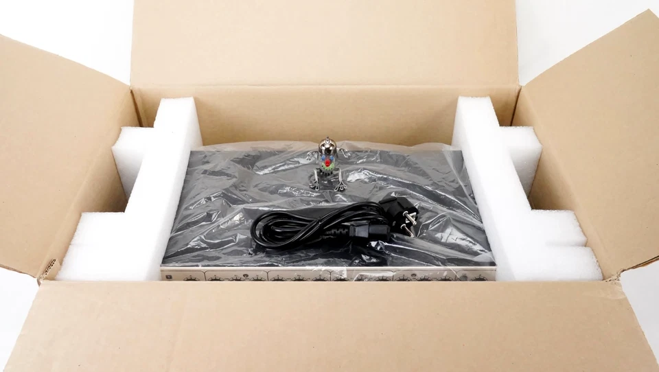 TL Audio Ivory 2 5013 Dual Valve Equalizer  Tube EQ + Neuwertig + OVP + Garantie - Image 2 of 4