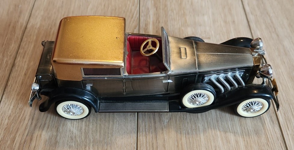 T Vintage Metal Craft Pewter Finish Duesenberg 1934 S.J. Town