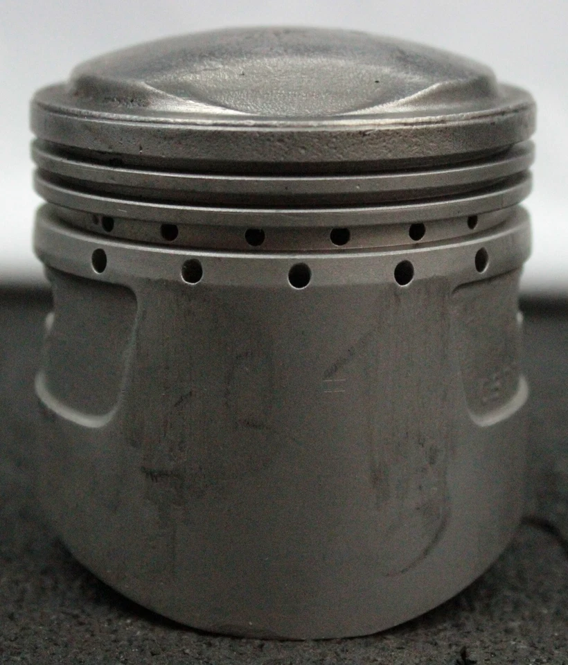 1961 Honda Super Hawk CB77 1.00 pistão superdimensionado 61mm 13105-275-000 P2992 - Imagem 3 de 4