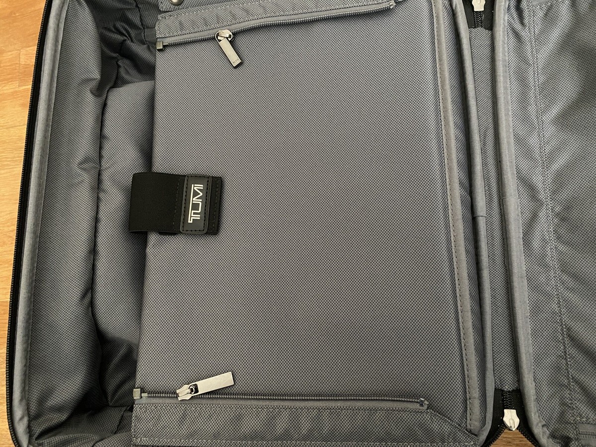 TUMI TEGRA LITE Max 4 Wheel Carry On Briefcase Luggage TUMI TEGRA LITE Max 4 Wheel Carry On Briefcase Luggage