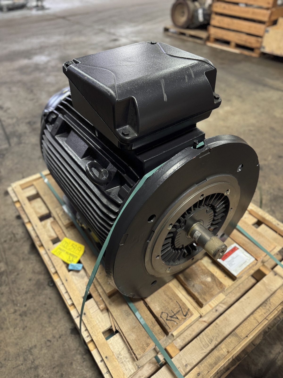 New Sullair Weg 1069130635 Motor 250HP 4 Pole 460V 3PH Motor