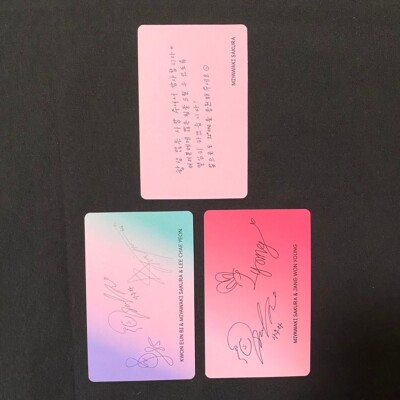 iz*one 1st mini album coloriz Sakura 2ver. set + 3 photo