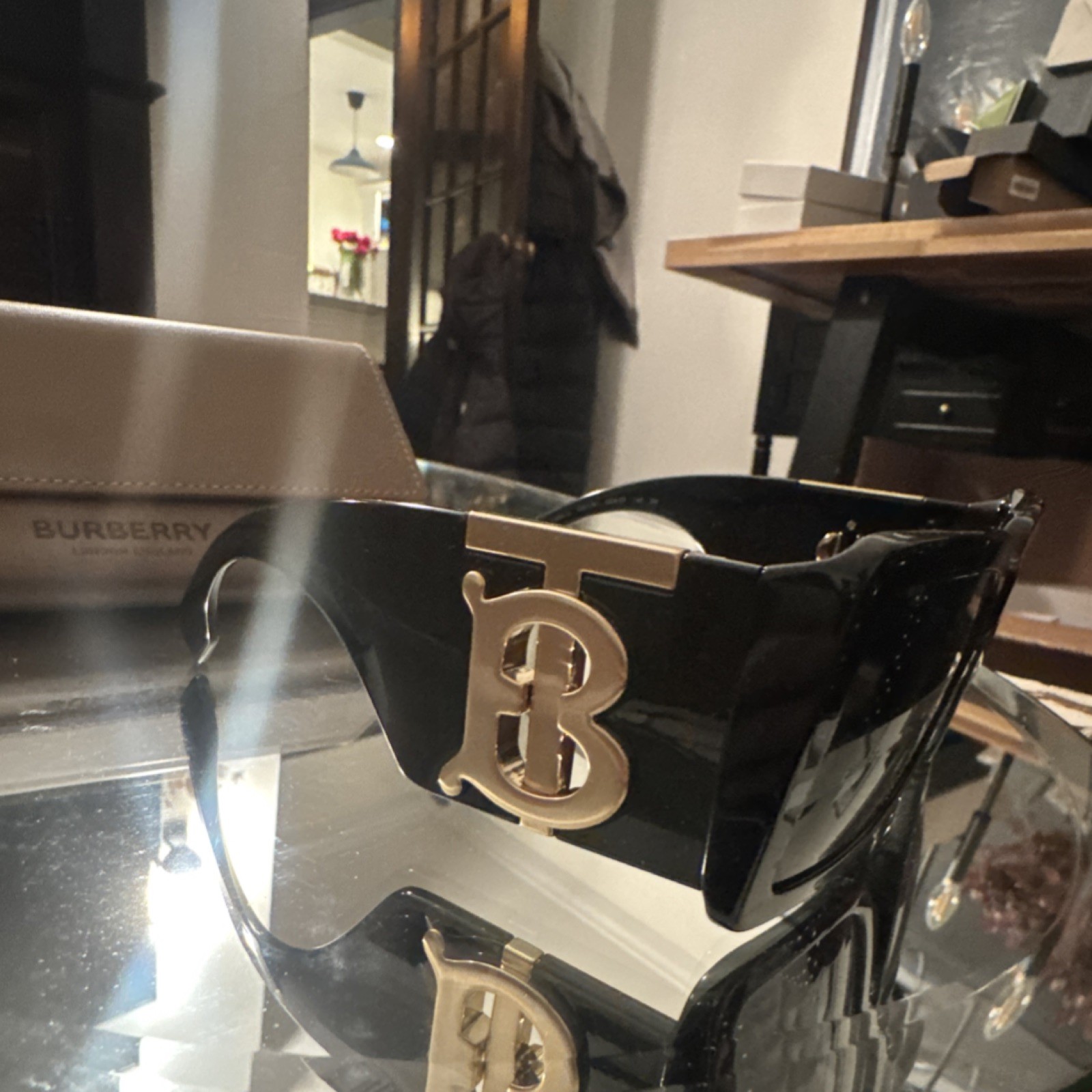 Burberry womens Oversized Square Sunglasses Black Frame Black Lens Plastic thumbnail 2