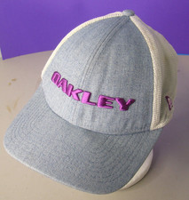 OAKLEY NEW ERA CAP TRUCKER HAT SNAP BACK 9 FORTY MESH Light blue/grayish