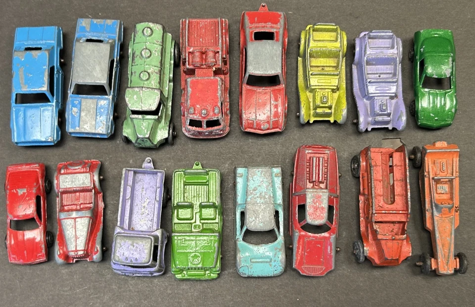 Lot Of 16 TOOTSIE TOY Metal Cars, Vehicles, Commercial Vehicles From 1920s - Image 2 of 4