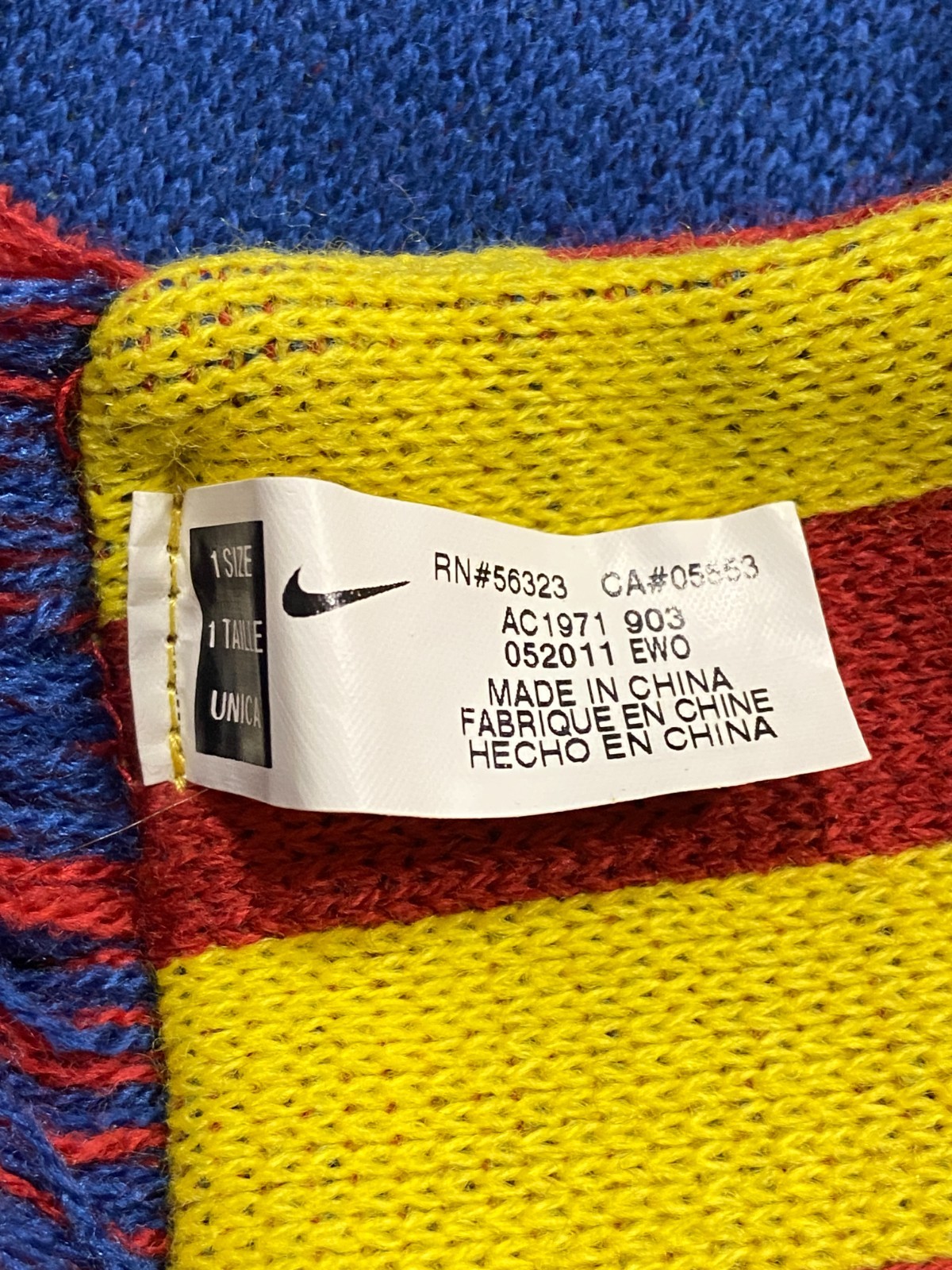AUTHENTIC Nike FC Barcelona Supporter Scarf thumbnail 3
