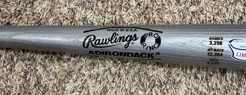 Hank Aaron Bat Edición Limitada 715 25 Aniversario 467 de 1974 Rawlings Estadísticas Foto 3 de 4