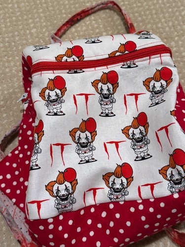 Petit sac à dos rouge à pois IT Pennywise - Photo 2/7
