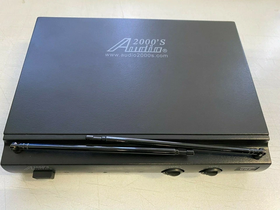 Audio2000'S AWM6032UM Lavaliere (Lapel) Wireless Microphone System  - Image 3 of 4