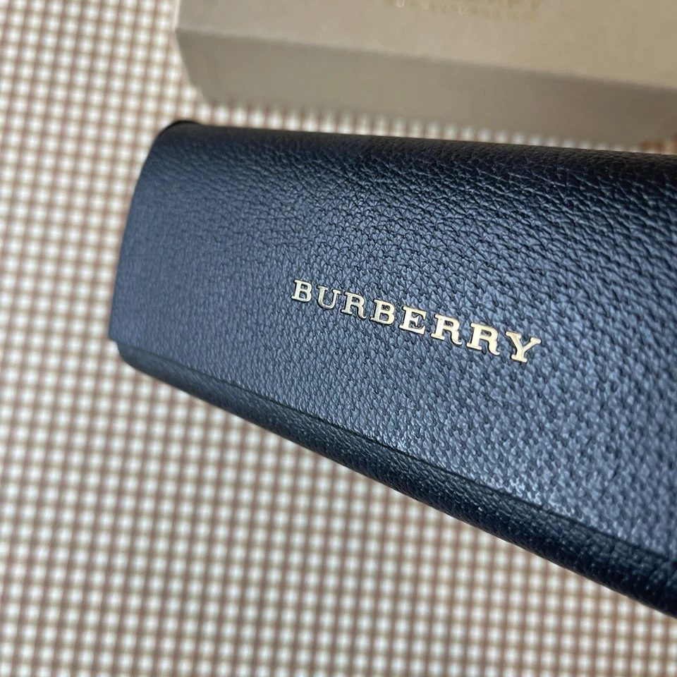 Estuche de cuero para gafas de sol Burberry con caja. LEER DESCRIPCIÓN, ¡Ver fotos! Diseñador Foto 3 de 4