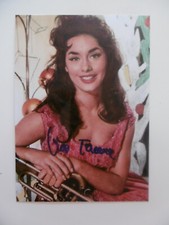 Vera Chekhova autograph signed 13x18 cm picture