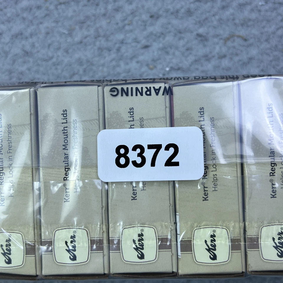 Lote de 7 cajas (84 tapas) tapas de enlatado Kerr tamaño boca regular metal sin BPA. Foto 4 de 4