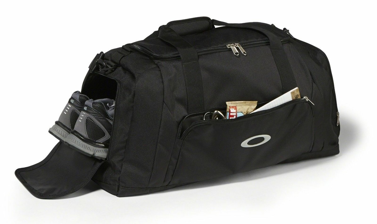 oakley gym to street duffel bag