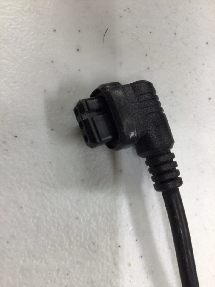 ProMaster FBP4500 Power Cable for Canon/ProMaster - Image 3 of 4