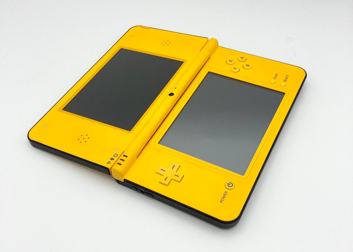 Nintendo DSi LL XL Console Only yellow japanese version Nintendo DSi LL XL Console Only yellow japanese version
