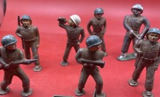 Vintage Lot Of 7 WW2 Soldiers Painted Lead Toy Figures 2 1/2  1950