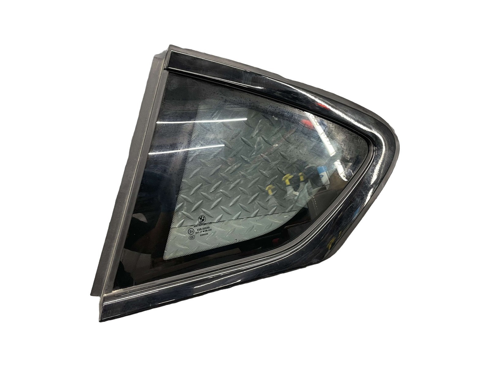 BMW i8 2014-2019 Rear Left Quarter glass Black
