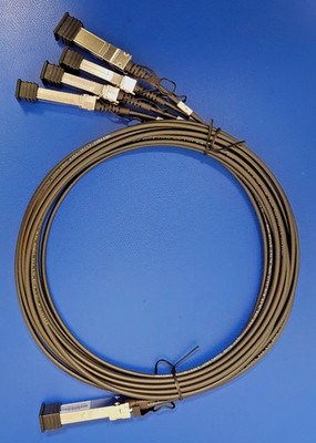 Molex 40G QSFP+ to 4x SFP+ Breakout Direct Attach Cable 0747641251 2.5m