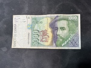 Spain 1992 1000 Pesetas  Banknote.  N4126