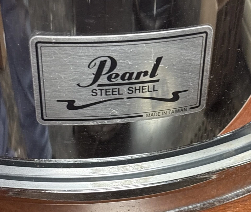 Pearl 5x13" Steel Shell Snare Drum 6-Lug Vintage 90s Nice Drum. Pearl Drums - Image 2 of 4