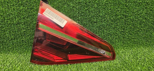17-19 VW PASSAT LEFT SIDE TAILLIGHT (SMOKED) LID MOUNTED 561945093G OEM