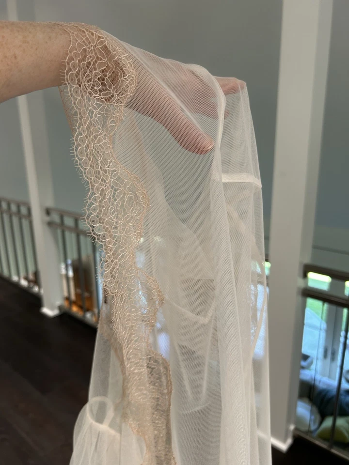 Lote de 2 peças Victoria's Secret, novo sem etiquetas, malha nua e branca, pequeno - Imagem 4 de 4