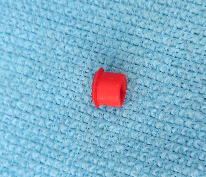 IBM Lenovo Thinkpad Tracking Point Stick Red Dot 4 x 4 mm Mount, Fast shipping - Image 3 of 3