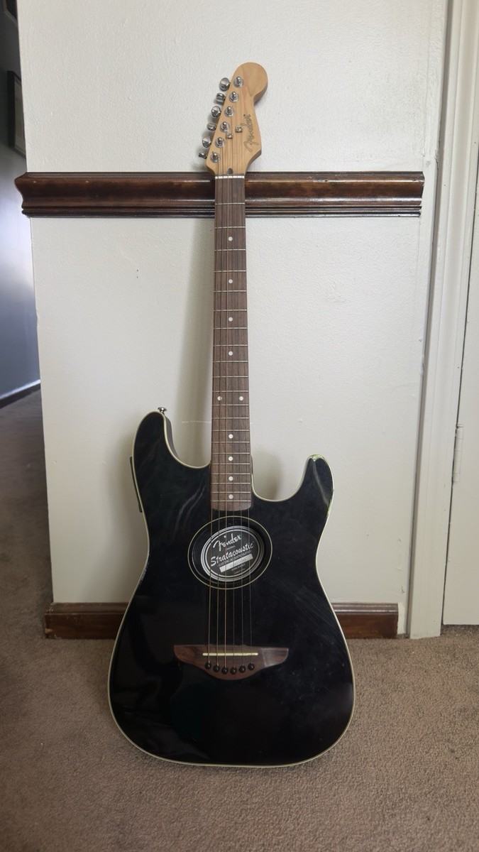 Fender Stratacoustic Black Acoustic-Electric Guitar 6 String Right