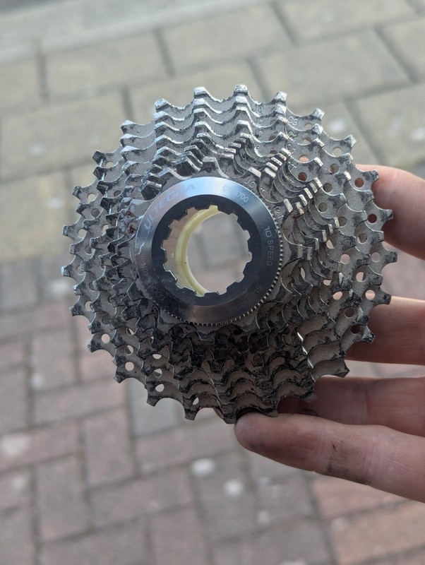 Shimano Ultegra CS-6700 10-Speed Cassette Sprocket Silver, 12-25T