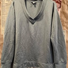 Orvis Women's Blue and Green Sweatshirt