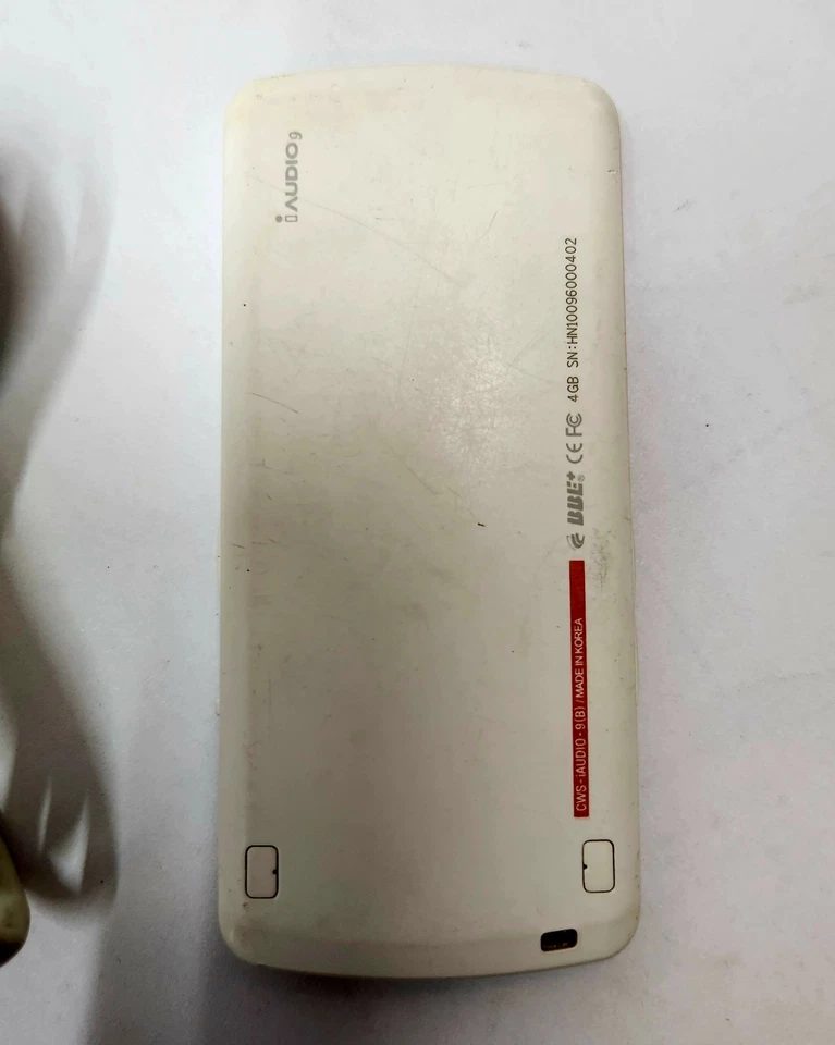 COWON iAudio 9, 4GB, reproductor funcionando con pantalla rota. *Leer descripción*. Foto 4 de 4