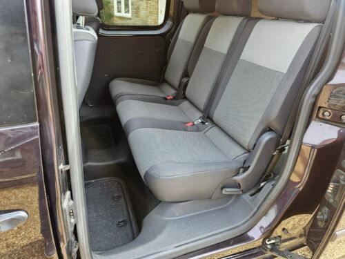 2011 61 reg VW Caddy Maxi Kombi 1.6 TDi DSG x 5 SEATS x 92k x BLACBERRY METALLIC - Picture 12 of 12