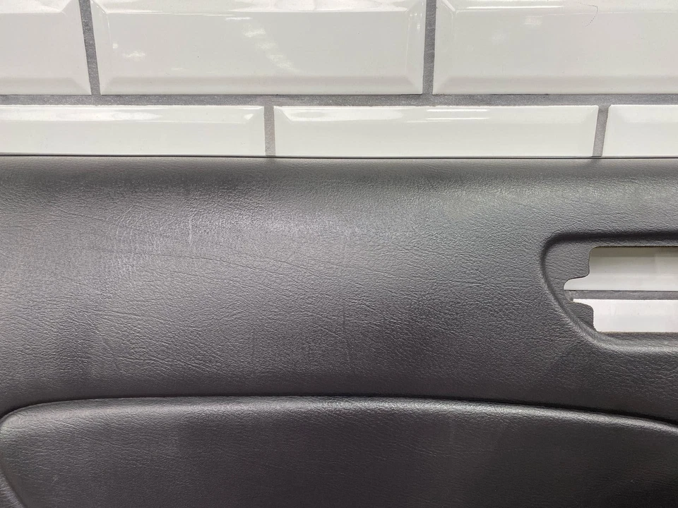 97-02 Plymouth Chrysler Prowler OEM Izquierdo LH Panel de moldura de puerta del conductor Foto 4 de 4