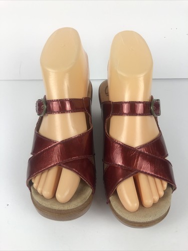 Dansko Sela Clog Slip-on Sandals Size 36 Patent Red Comfort Heel - Picture 2 of 11