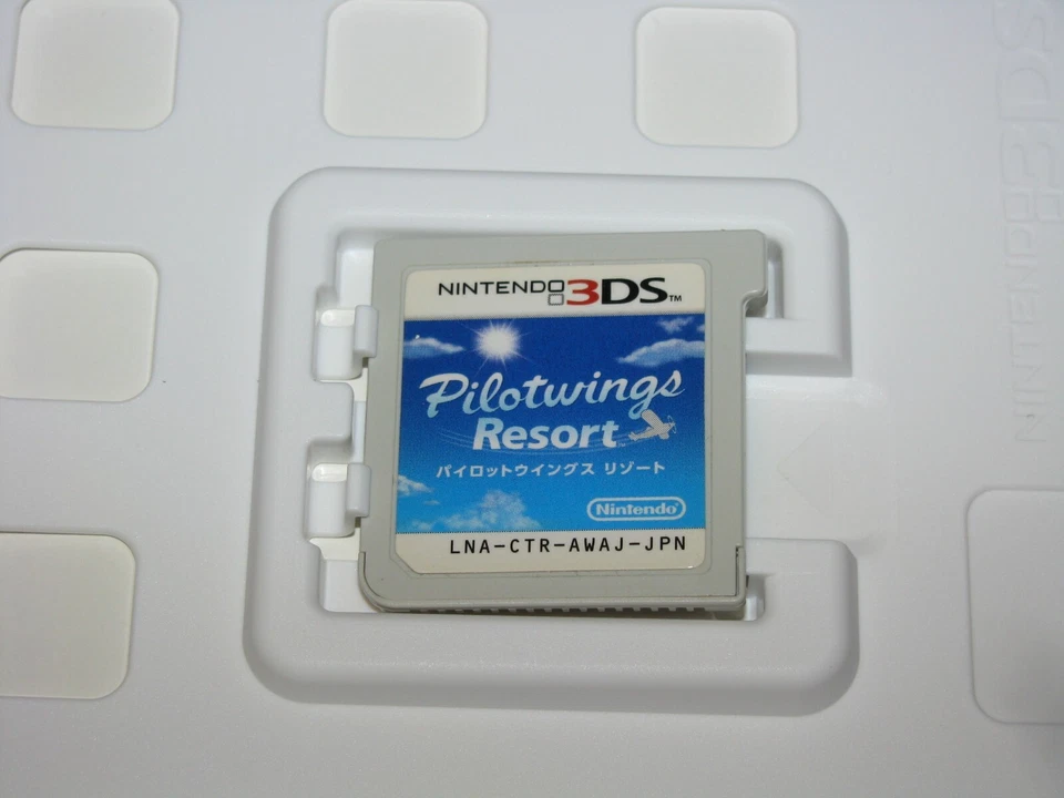 Pilotwings Resort (Japanese, region locked) Nintendo 3DS Japan import US Seller - Image 4 of 4