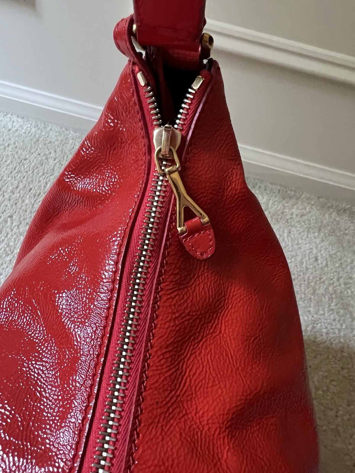 SAINT LAURENT Borsa a tracolla YSL Multy Hobo in pelle usata