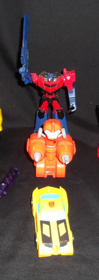 12 - McDonald's Transformers - Clampdown, Fix It, Fracture, Sideswipe, + 8 More - Image 3 of 4