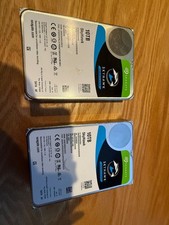 2 Seagate Skyhawk 10TB (ST100000VX0004)