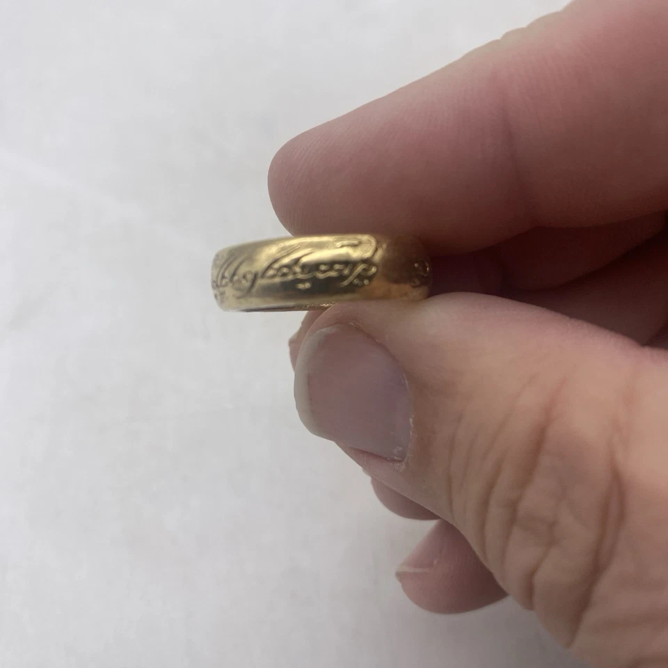 Risk El Señor de los Anillos Conquista Tierra Media Repuesto Anillo Oro Ficha Foto 2 de 2