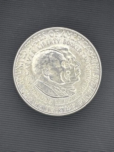 1952 Carver Washington Commemorative — photo from the most recent tracked eBay sale