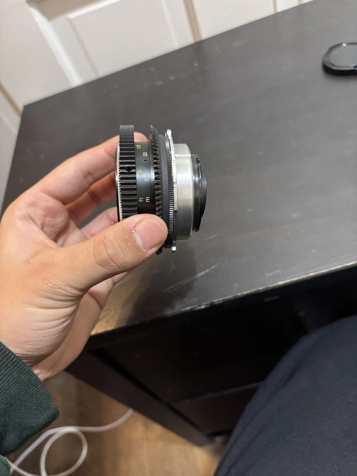 Zeiss Planar HFT 50mm f1.4 PL montaje - Super velocidad, apertura sin clic, engranajes de cine Foto 3 de 4