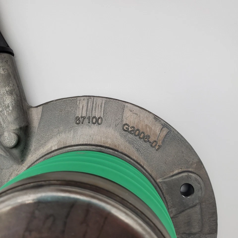 LuK CILINDRO ESCLAVO EMBRAGUE CHEVROLET SILVERADO GMC SIERRA 2500HD 3500 6,6 L 8,1 L Foto 4 de 4