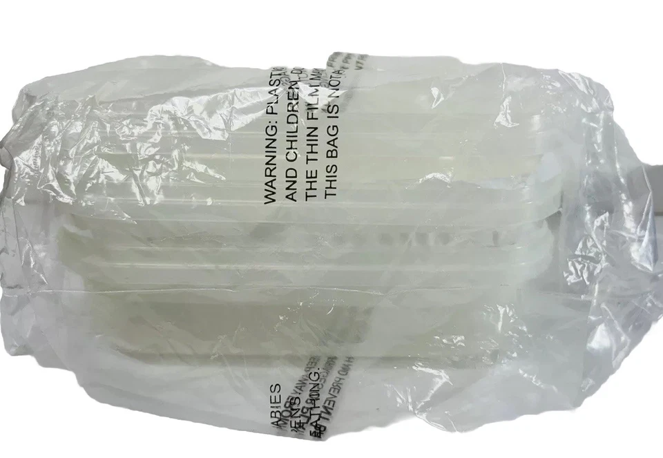 BRAND NEW LOCK&LOCK Set of 3 Microwave Food Containers W/Lids & Freeze N Go Lids - Image 3 of 4