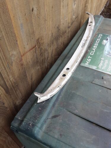 Triumph Tr6 Windscreen capping 4 Holes Original - Picture 7 of 7