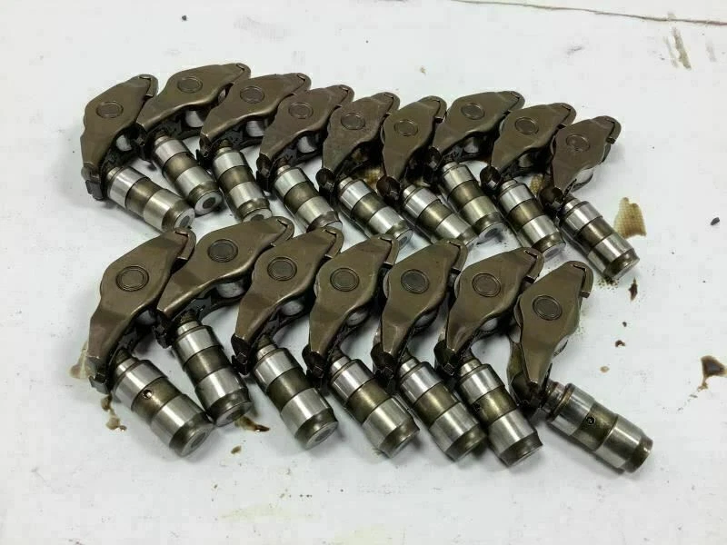 AUDI A3 2006-08 2.0 I4 MOTOR RODILLO BASCULANTE BRAZO ELEVADOR CONJUNTO DE 16 FÁBRICAS Foto 2 de 4