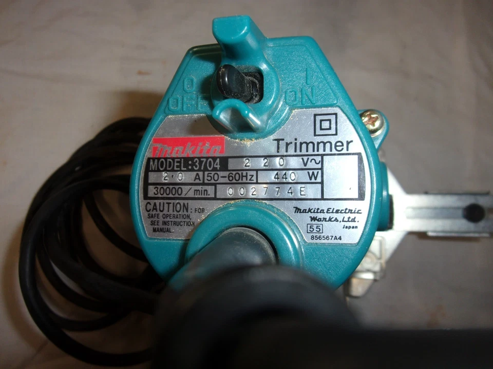 MAKITA 3704 Outcrop Groove Milling Machine - Image 2 of 4